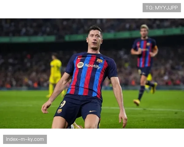 巴萨防线轮换选择:孔德巴尔德回归增强后防稳定性 巴萨防线轮换选择:孔德巴尔德回归增强后防稳定性